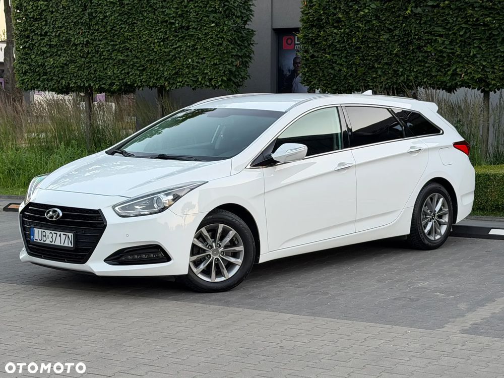 Hyundai i40 Kombi blue 1.7 CRDi Family - 9