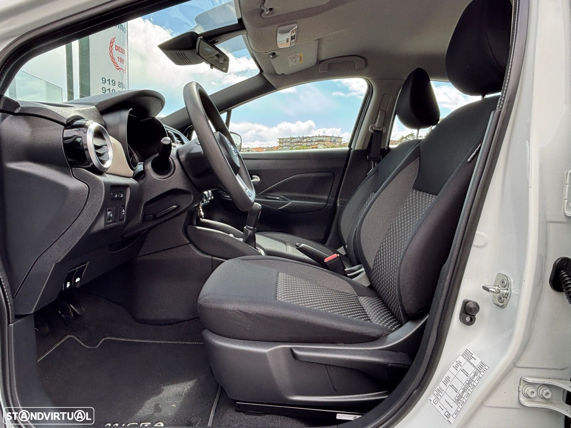 Nissan Micra 1.0 IG-T Acenta - 9