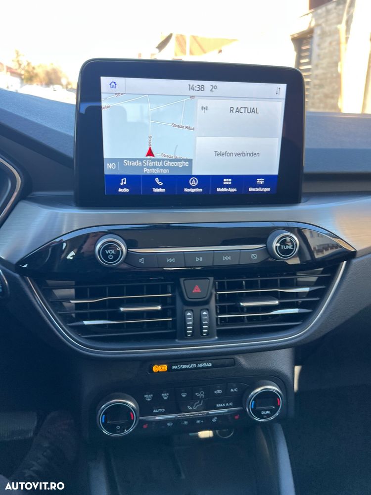 Ford Kuga 2.0 EcoBlue Aut. 4x4 COOL&CONNECT - 8