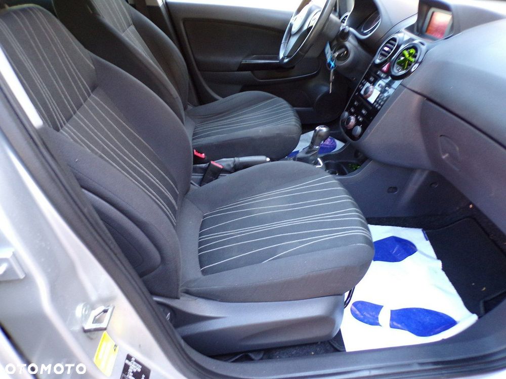 Opel Corsa - 28