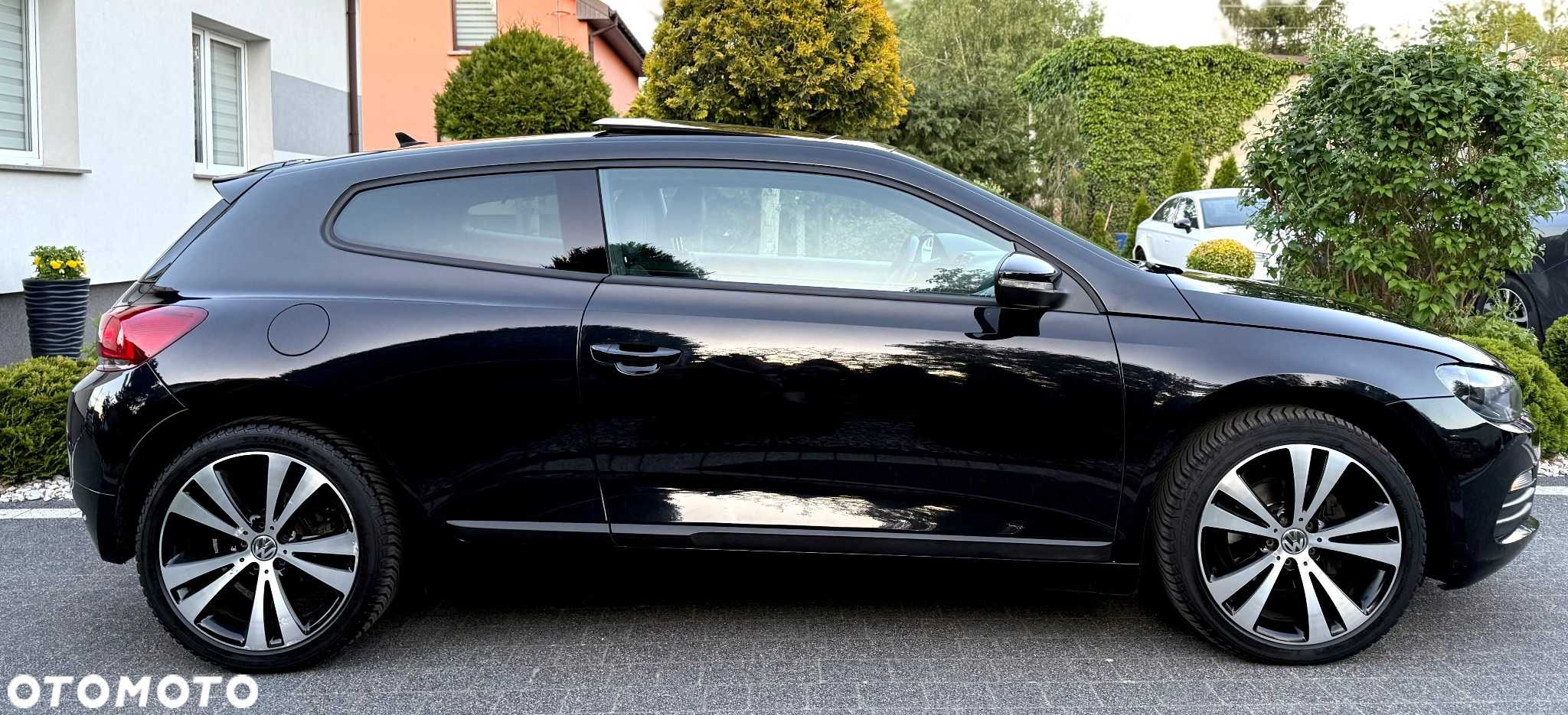 Volkswagen Scirocco 1.4 TSI BlueMotion Technology Edition - 4