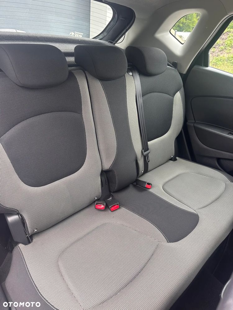 Renault Captur 1.5 dCi Intens - 10