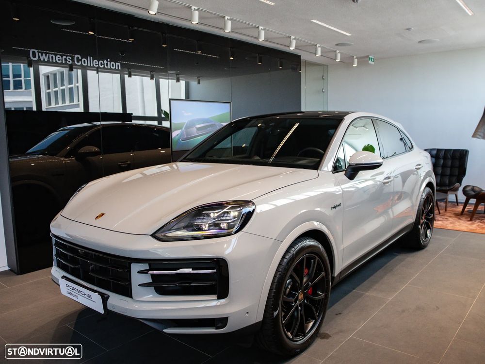 Porsche Cayenne Coupé S E-Hybrid - 3