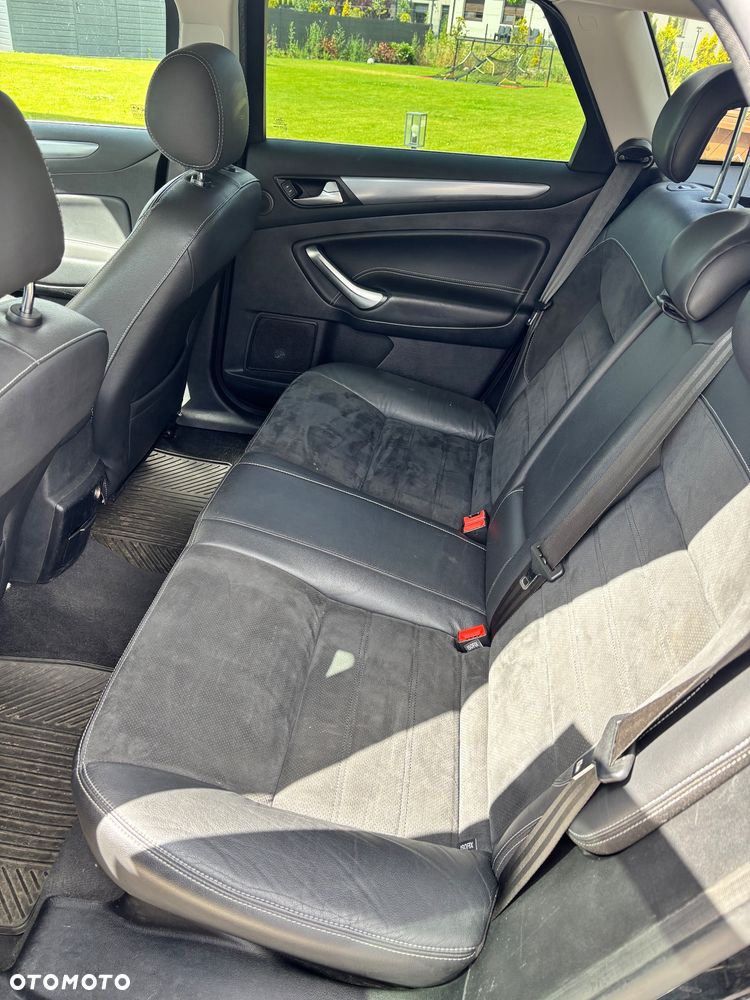 Ford Mondeo 1.6 TDCi Titanium - 12