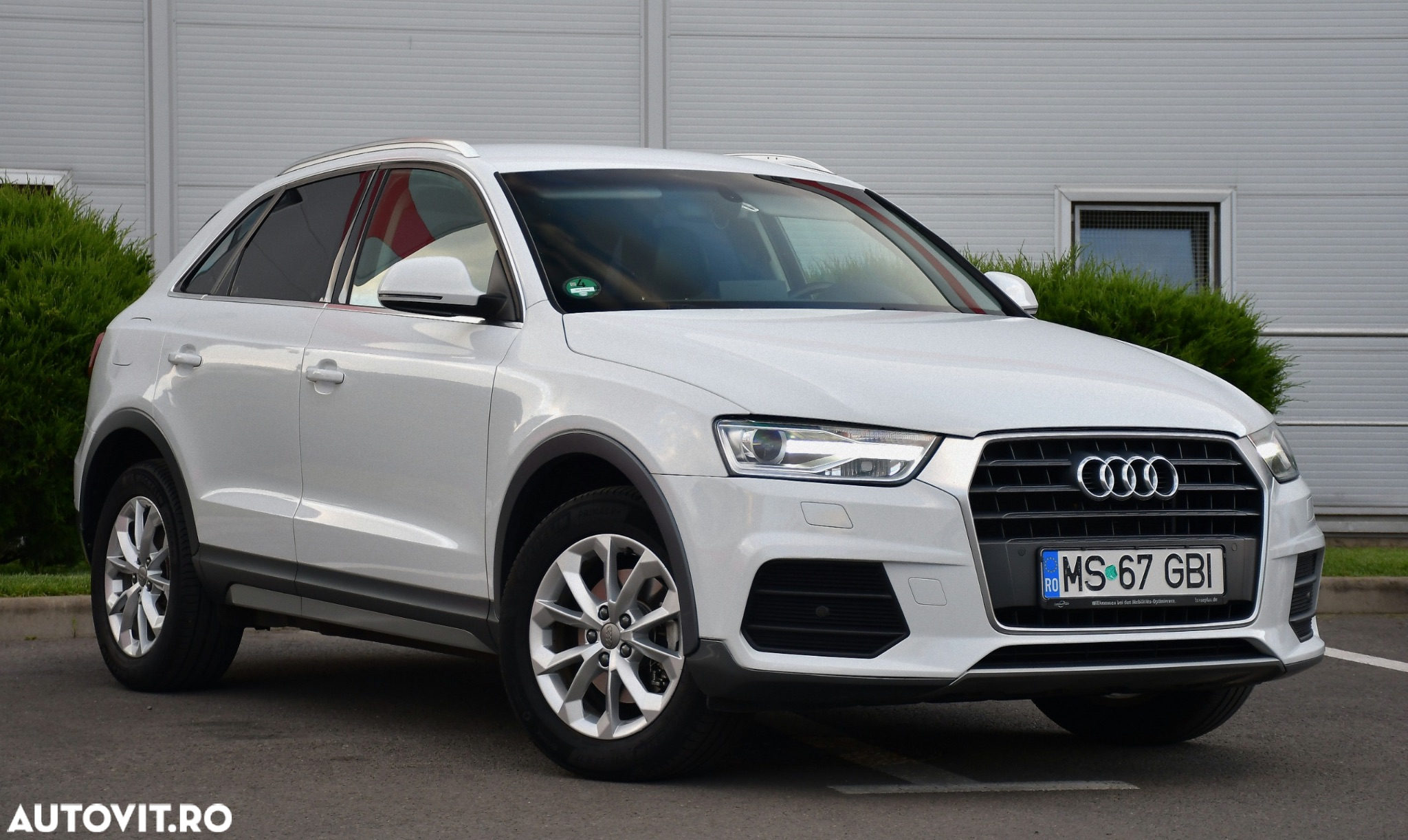 Audi Q3 2.0 TDI Quattro Stronic Design - 9