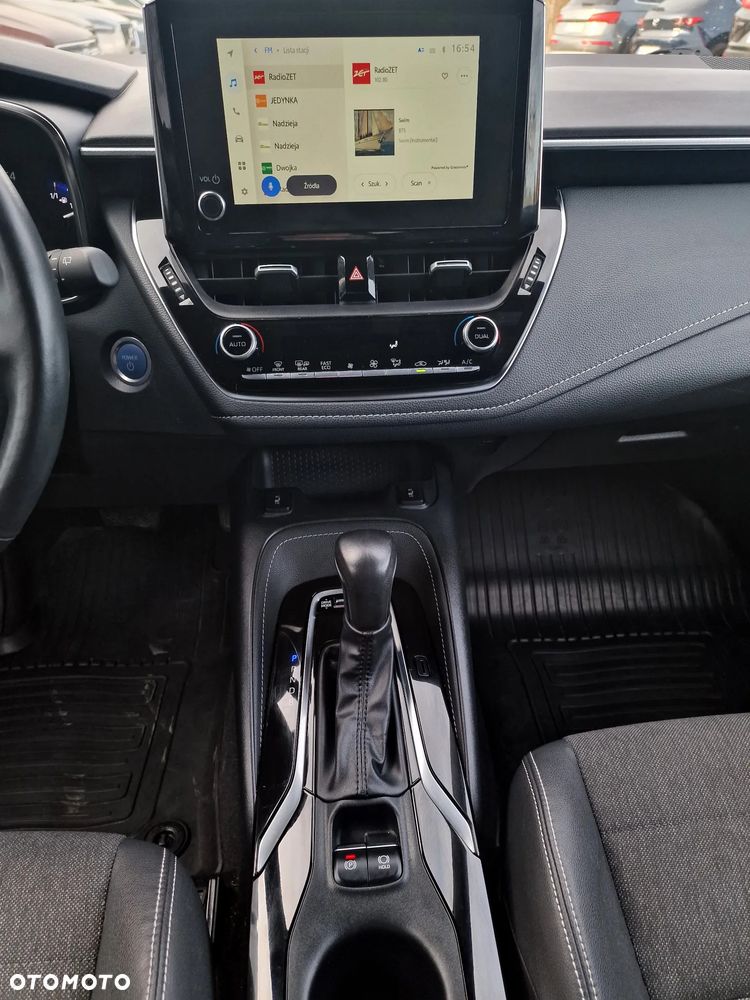 Toyota Corolla 1.8 Hybrid Executive - 21