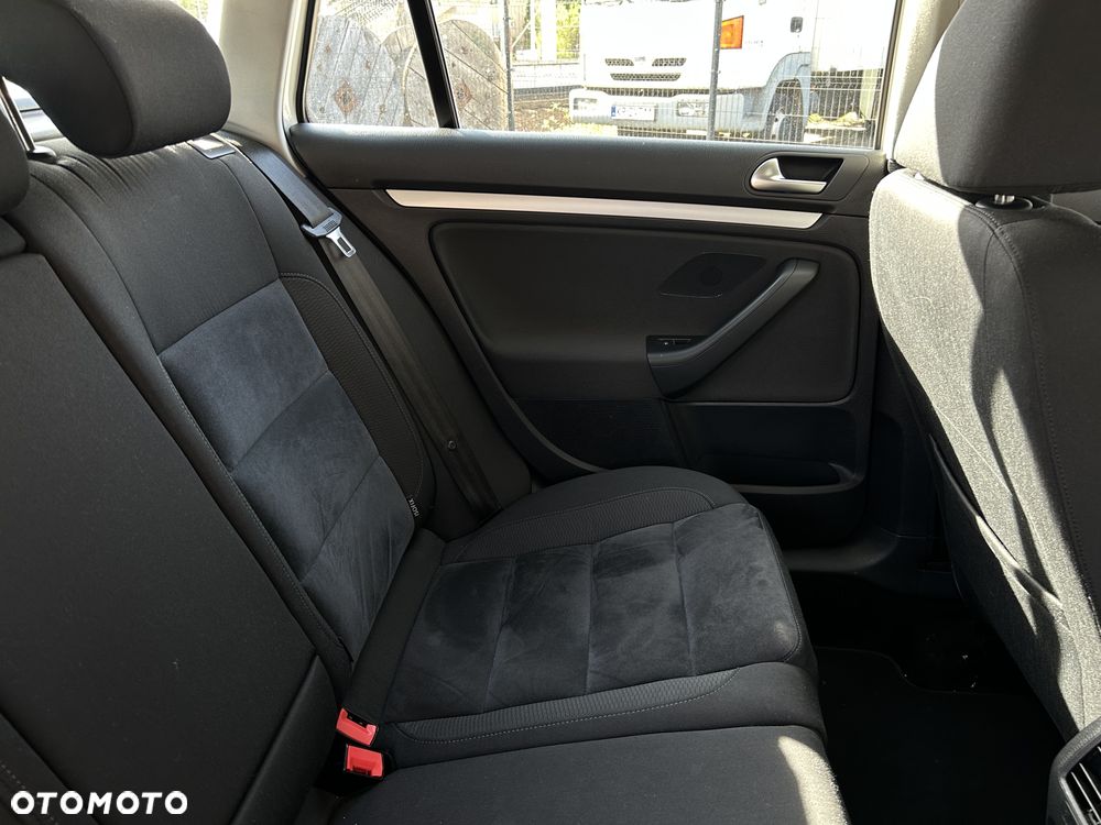 Volkswagen Golf 1.4 TSI BlueMotion Technology Highline - 23