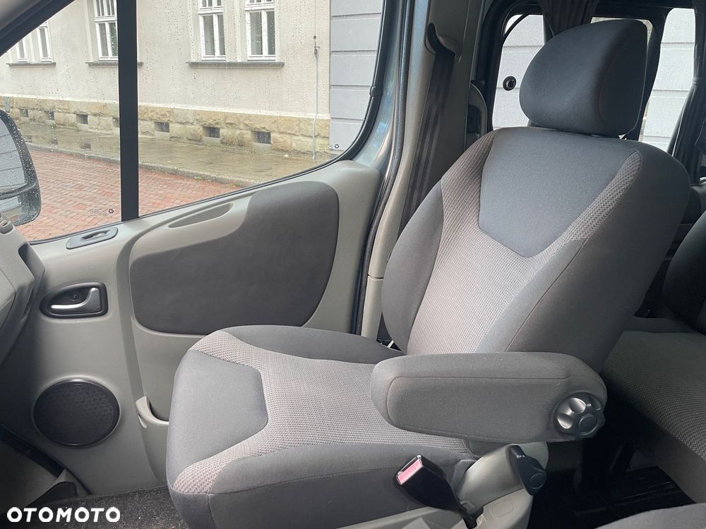 Opel Vivaro L1H1 Tour Elegance - 12