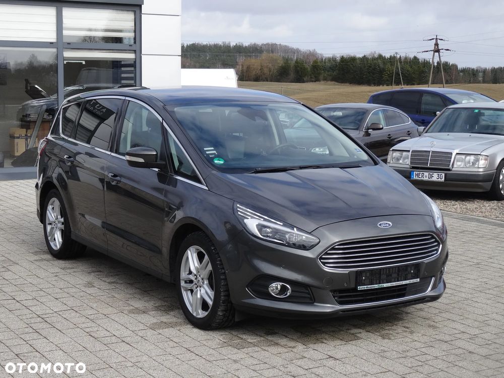 Ford S-Max 2.0 TDCi Titanium PowerShift - 1