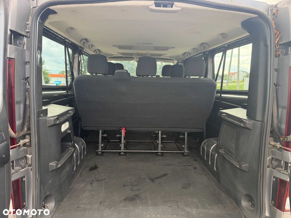 Renault Trafic - 8