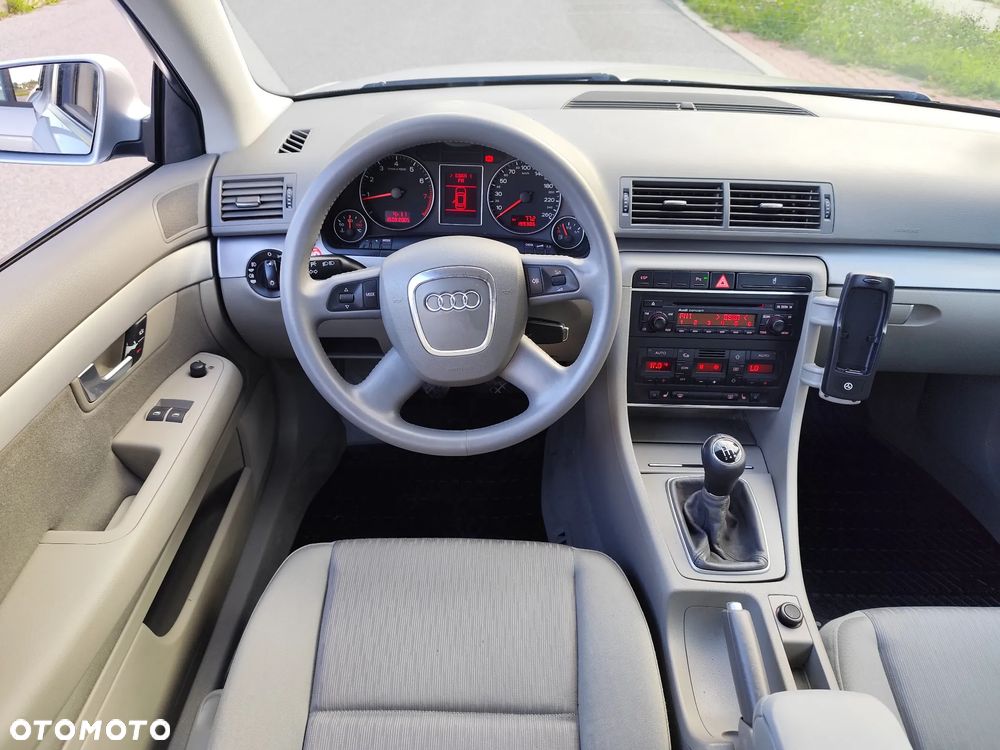 Audi A4 Avant 1.8 T - 16