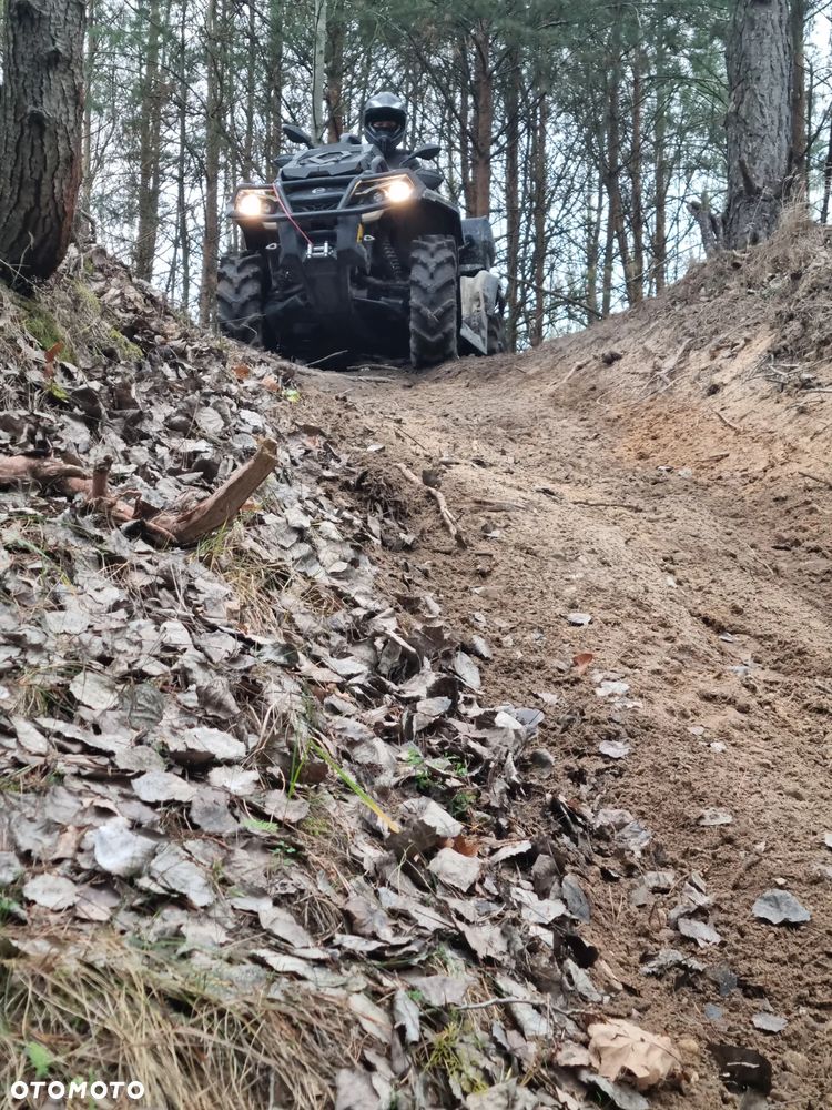 Can-Am Outlander - 9