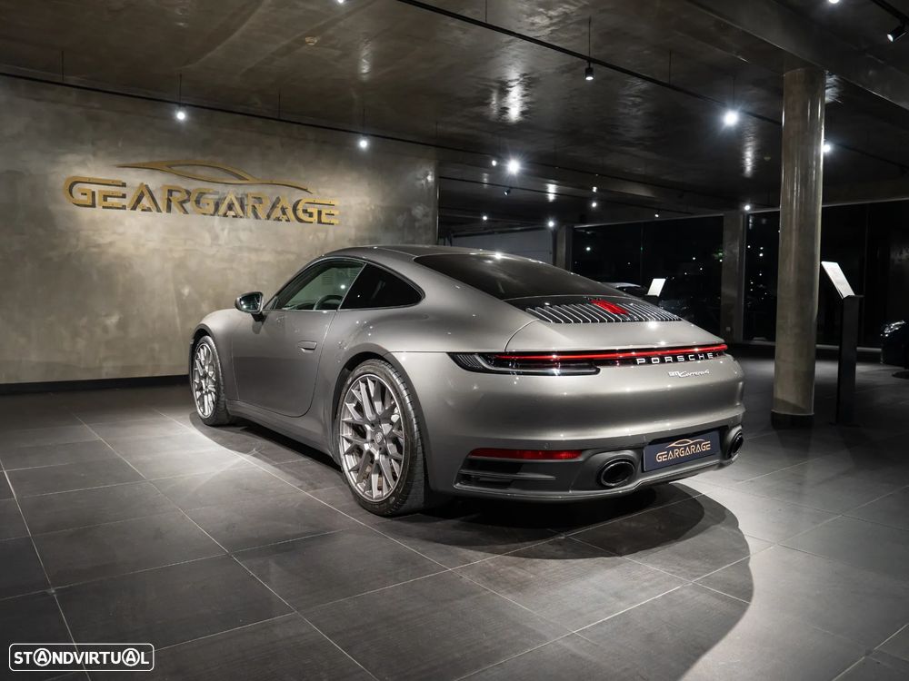 Porsche 911 (992) Carrera 4 PDK - 15