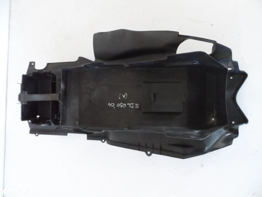 SUZUKI DL 650 04 nadkole, błotnik osłona plastikowa - 1
