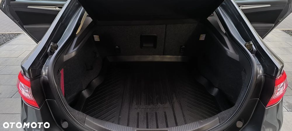 Ford Mondeo 2.0 EcoBlue Titanium - 19