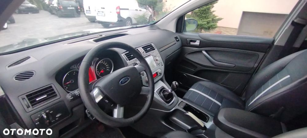 Ford Kuga 2.0 TDCi 4WD Titanium - 6
