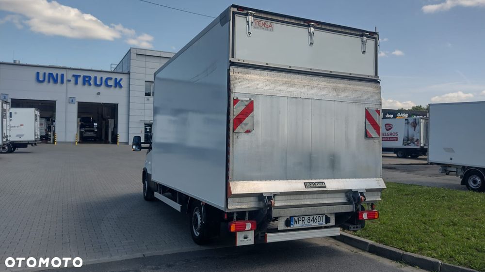 Iveco DAILY 35S18 3.0 180KM KONTENER WINDA 750kg 8EP - 17