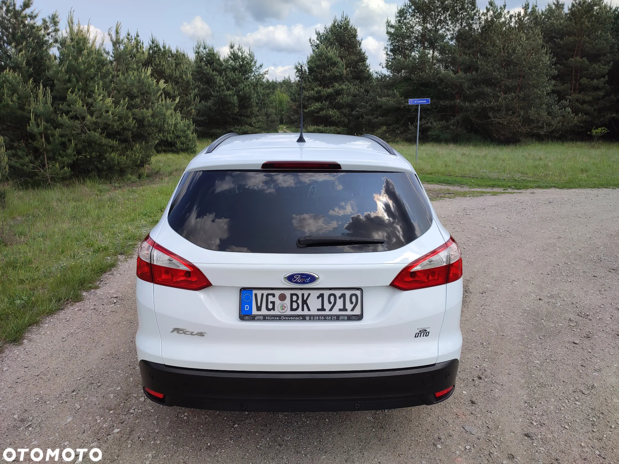 Ford Focus 1.6 Ambiente - 11