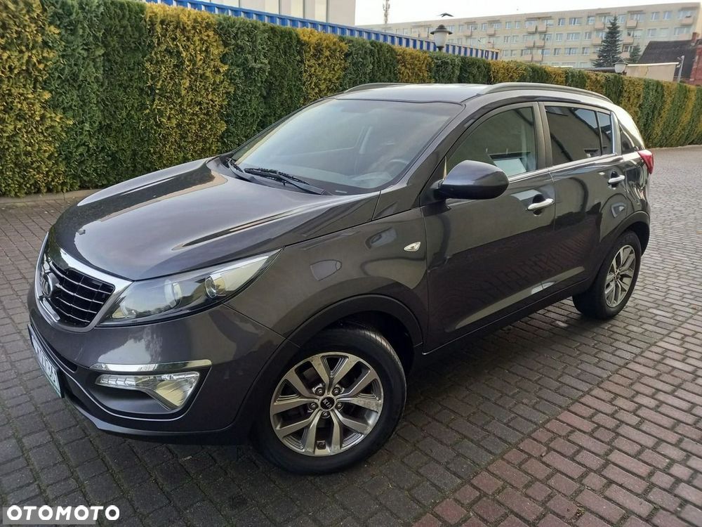 Kia Sportage 1.7 CRDI 2WD Dream-Team Edition - 4