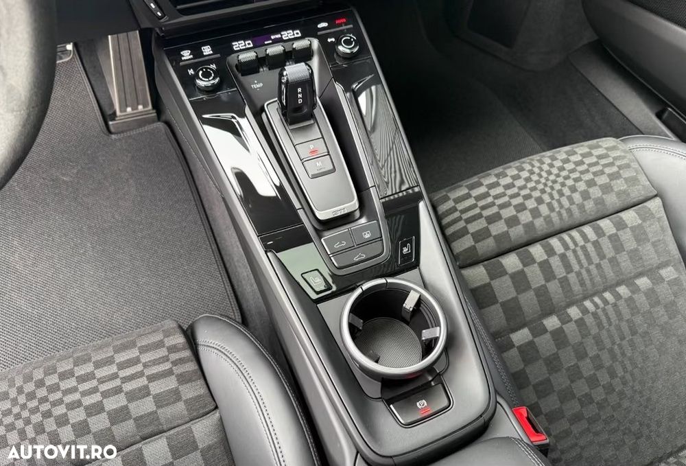 Porsche 992 2026 photo 4
