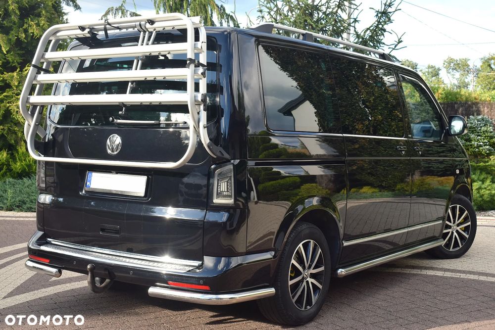 Volkswagen Multivan - 22