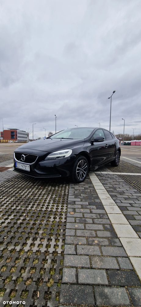Volvo V40 D2 Momentum - 2