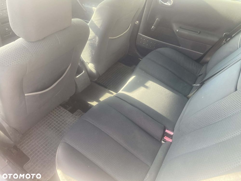 Renault Megane 1.5 dCi Confort Authentique - 8