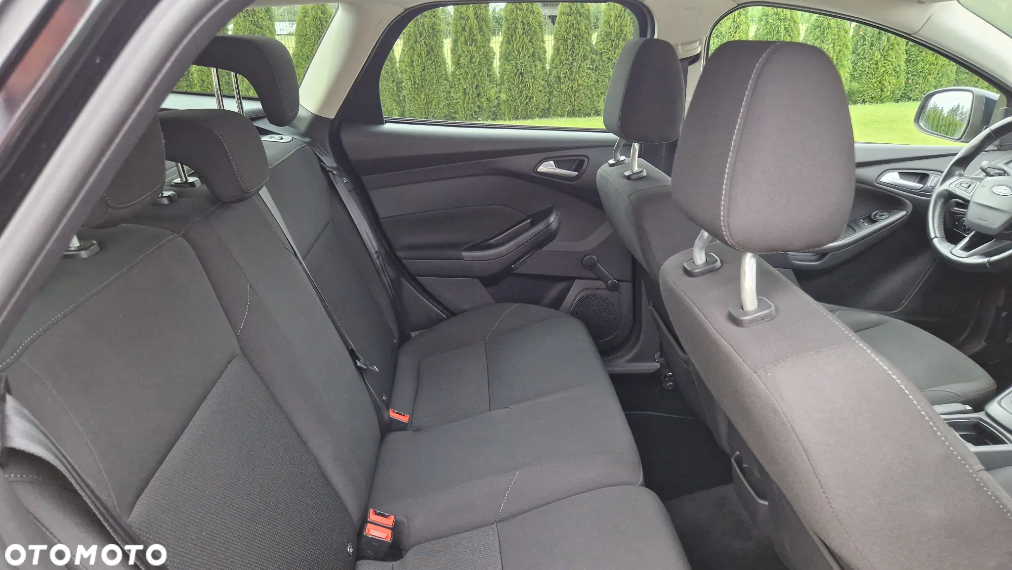 Ford Focus Turnier 1.6 TDCi DPF Titanium - 26