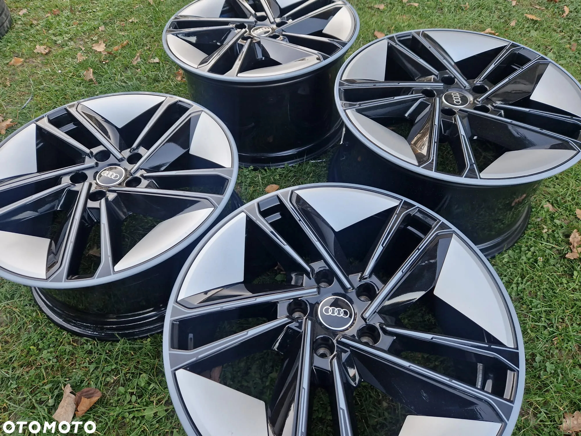 Felgi Audi E-tron GT 21'' OEM NOWE - 12