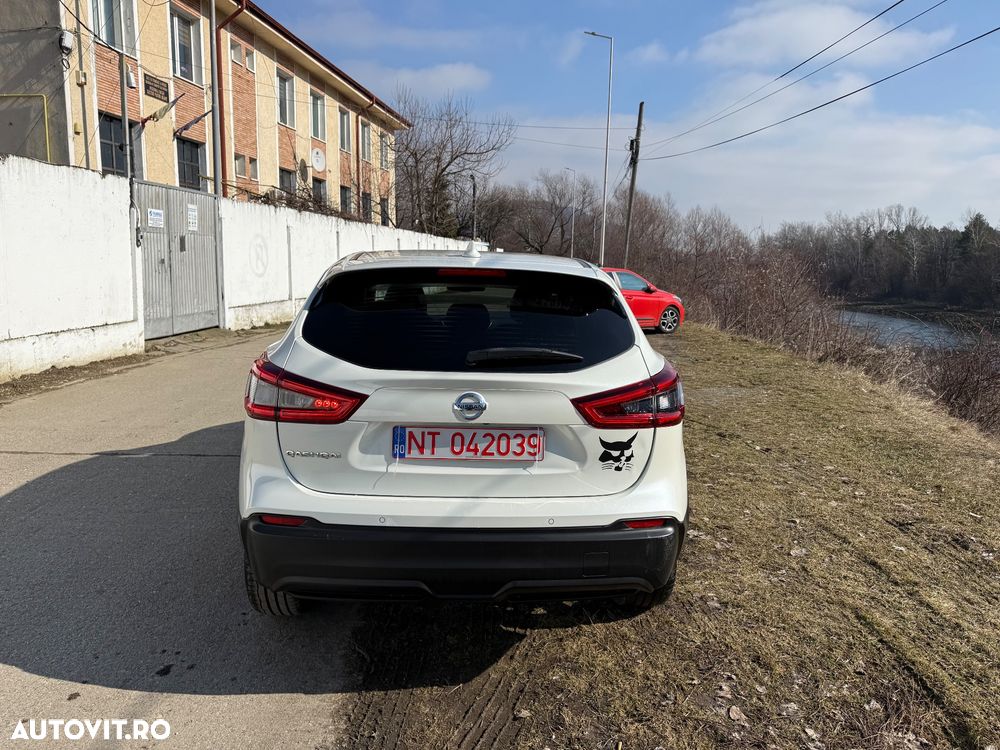 Nissan Qashqai 1.6 DCI TEKNA - 5