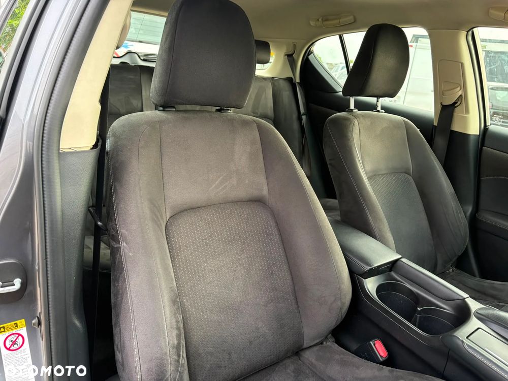 Lexus CT 200h Comfort - 10