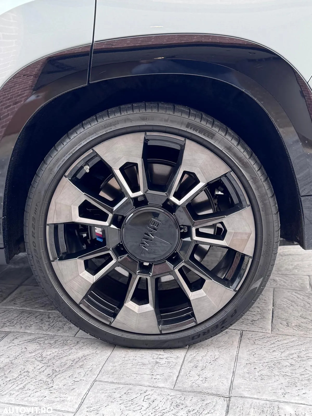 BMW XM Label Red - 9