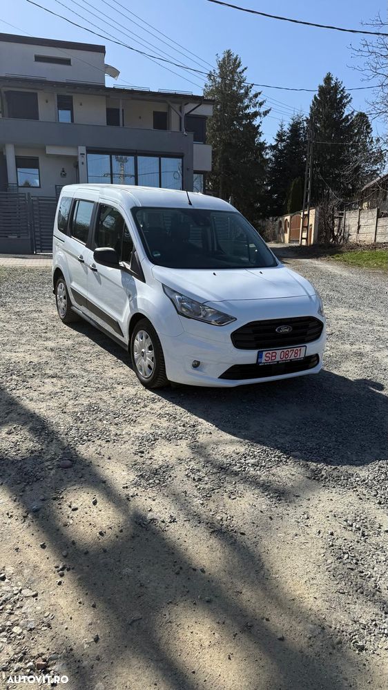 Ford Transit Connect - 11