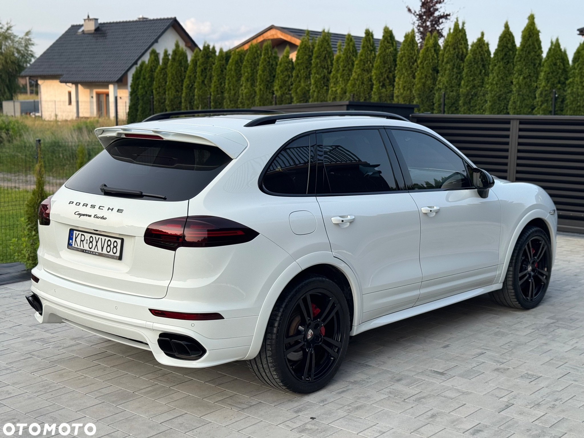 Porsche Cayenne Turbo - 10