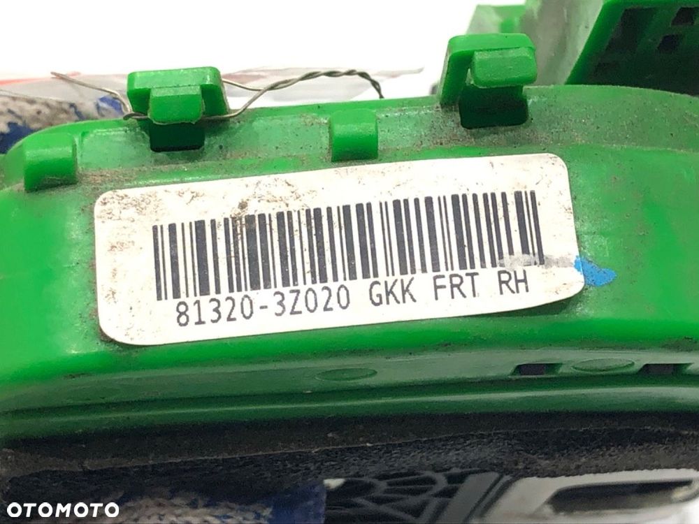 ZAMEK DRZWI PRAWY PRZÓD  HYUNDAI i40 I CW (VF) 2011 - 2022 1.7 CRDi 100 kW [136 KM] olej napędowy - 4