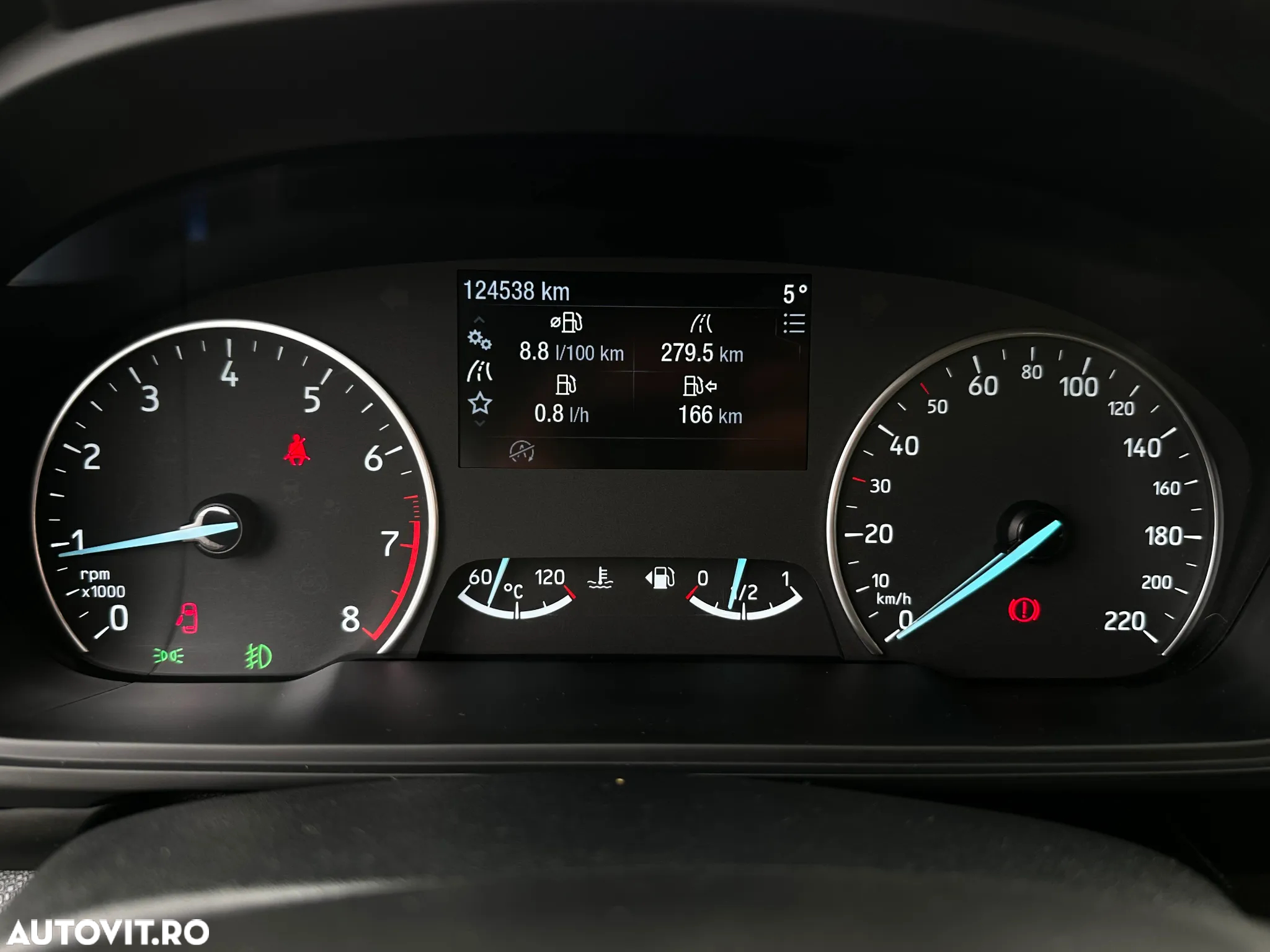 Ford EcoSport - 8