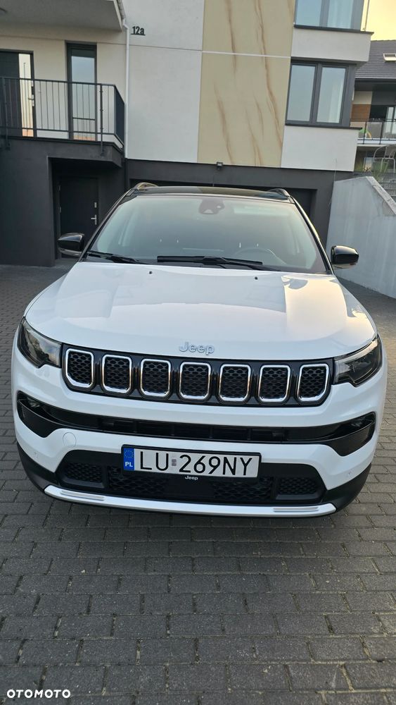 Jeep Compass - 1