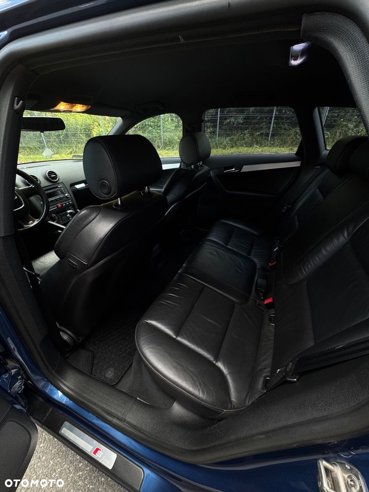 Audi A3 Sportback 2.0 TFSI (DSG) S tronic S line Sportpaket plus - 25