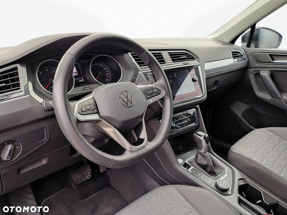 Volkswagen Tiguan 2.0 TSI 4Mot Life DSG - 10
