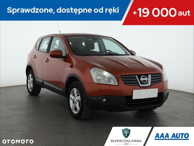 Nissan Qashqai - 1