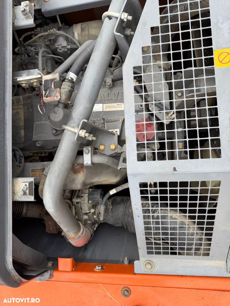 Hitachi ZX 290LCN-5B - 15