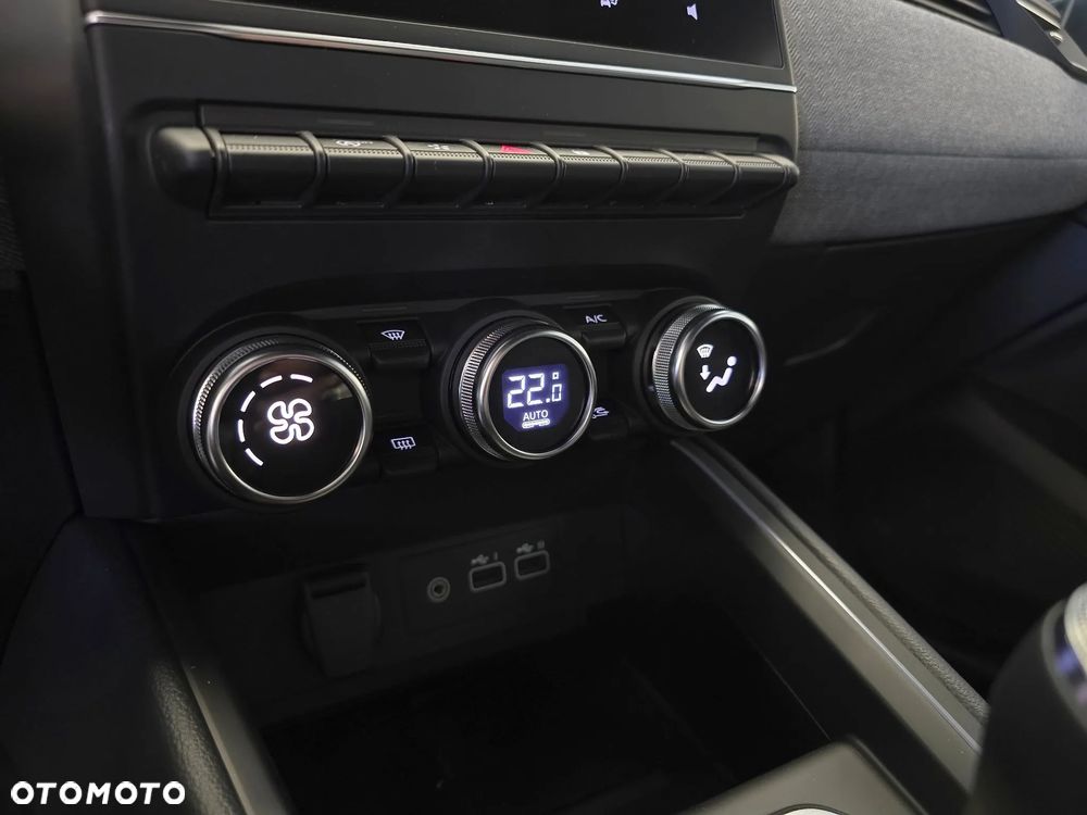 Renault Clio - 17