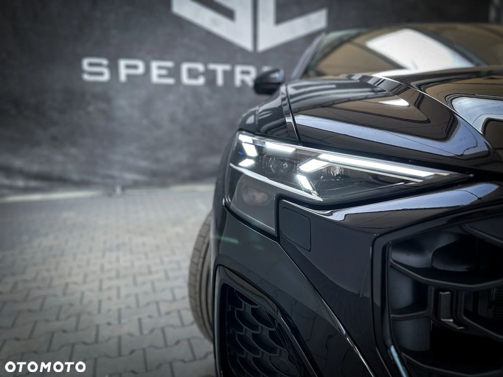 Audi Q8 - 12