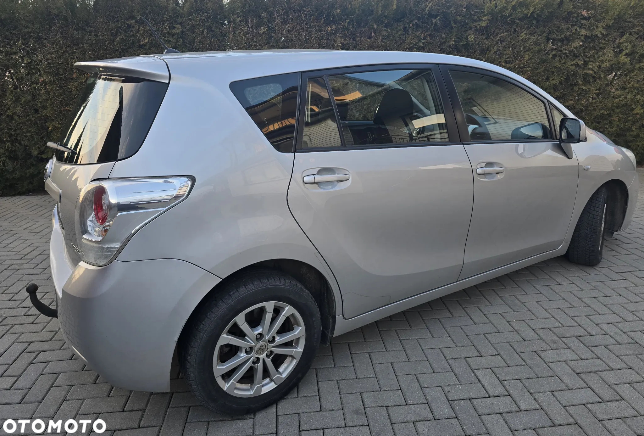 Toyota Verso 2.0 D-4D - 16