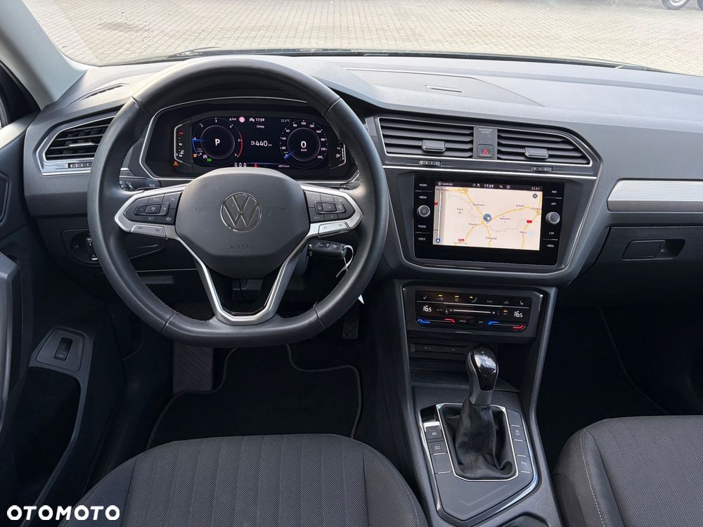 Volkswagen Tiguan Allspace 2.0 TDI SCR DSG Life - 14