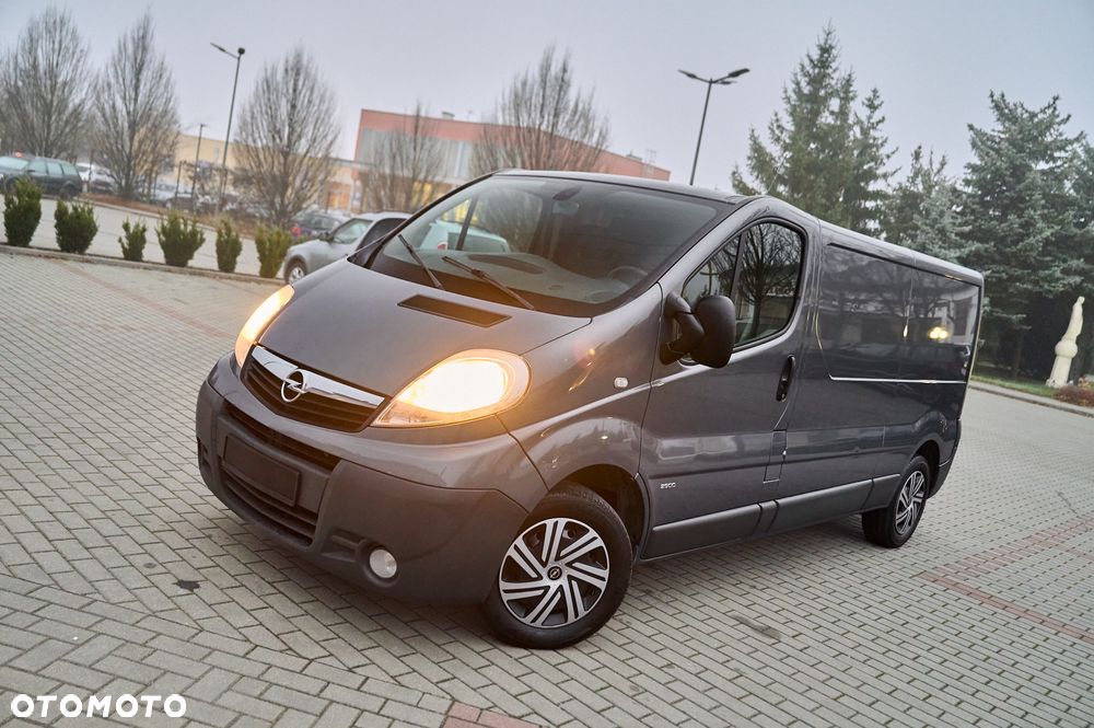 Opel Vivaro - 6