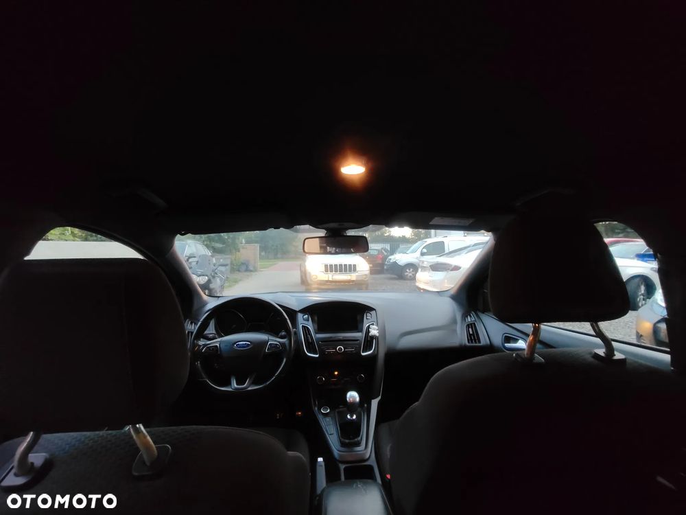 Ford Focus 1.5 EcoBoost SYNC Edition ASS - 31