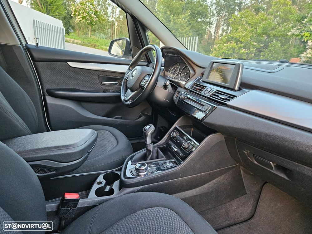 BMW 216 Gran Tourer d Advantage - 8