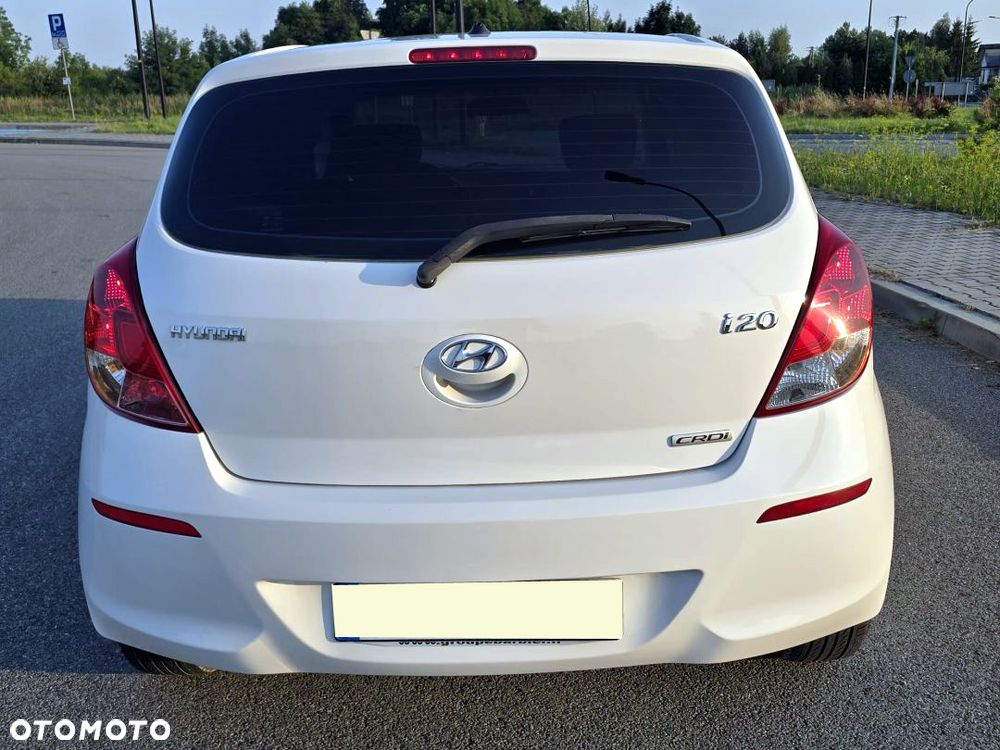Hyundai i20 1.1 CRDi Comfort - 11