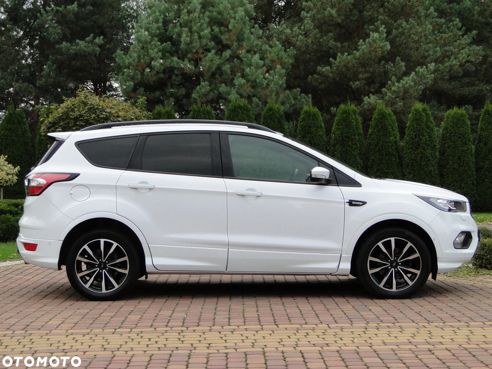 Ford Kuga 1.5 EcoBoost FWD ST-Line ASS - 8